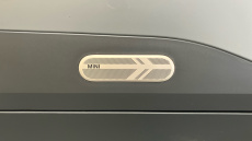 MINI Aceman 135kW E Classic 43kWh 5dr Auto Electric Hatchback